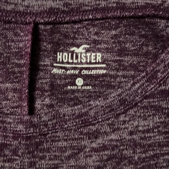 Hollister Purple Cropped Tee - Picture 2 of 3